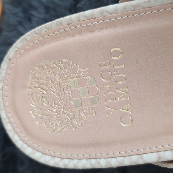 Vincent camuto sandals - Picture 3 of 3